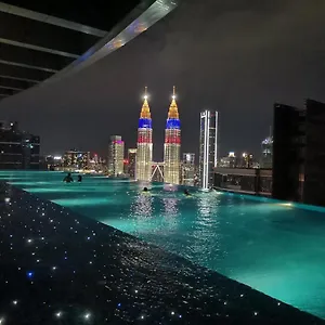  Apartment Crystal Suites At Eaton Klcc
